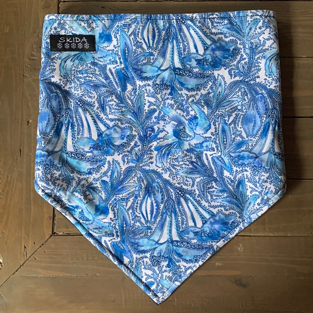 Skida Bandita - one size - blue and white floral print